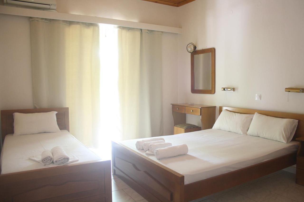 Maria Studios Laganas Luaran gambar
