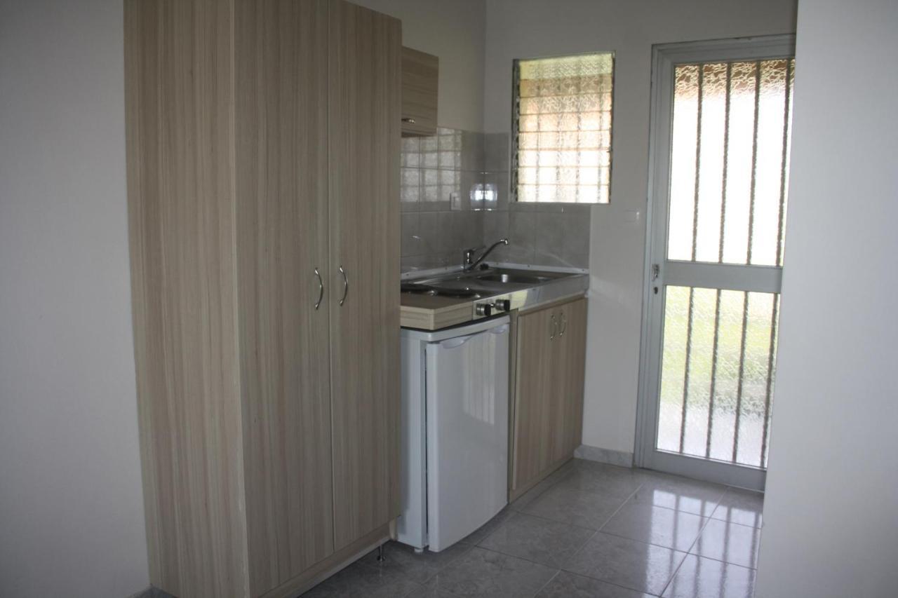 Maria Studios Laganas Luaran gambar